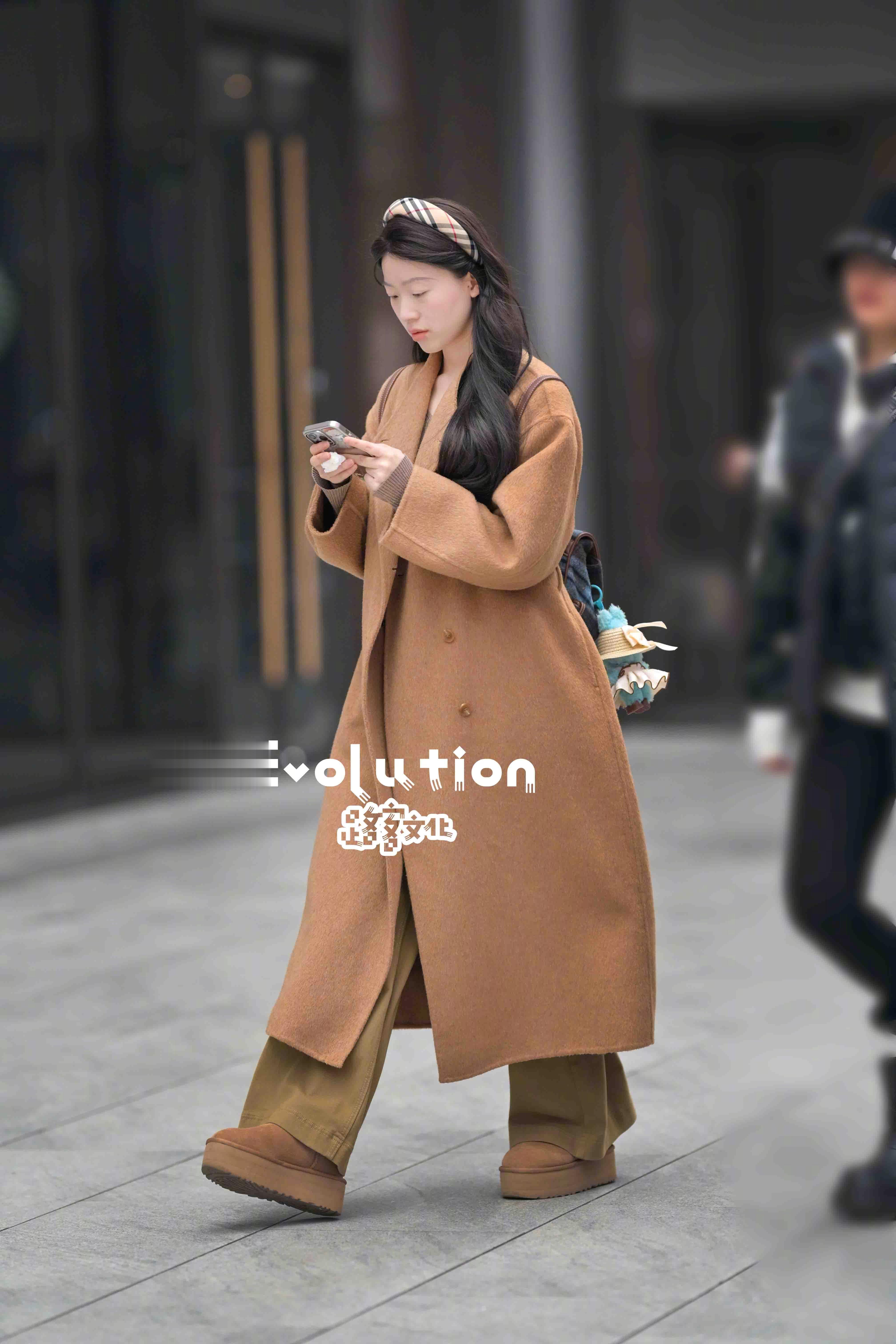 下午两点睡午觉吗？ 