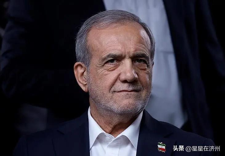 为什么都在说伊朗总统是“内鬼”，
我想大家都误会他了，
原因有两个……
第一个，