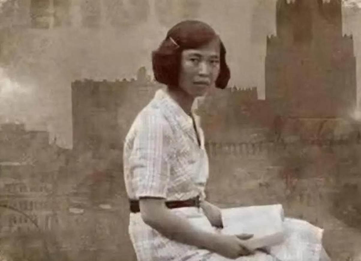 84年贺子珍病逝，骨灰扒出2枚弹片，李敏大哭终于理解母亲的痛苦
 “妈妈这辈子最