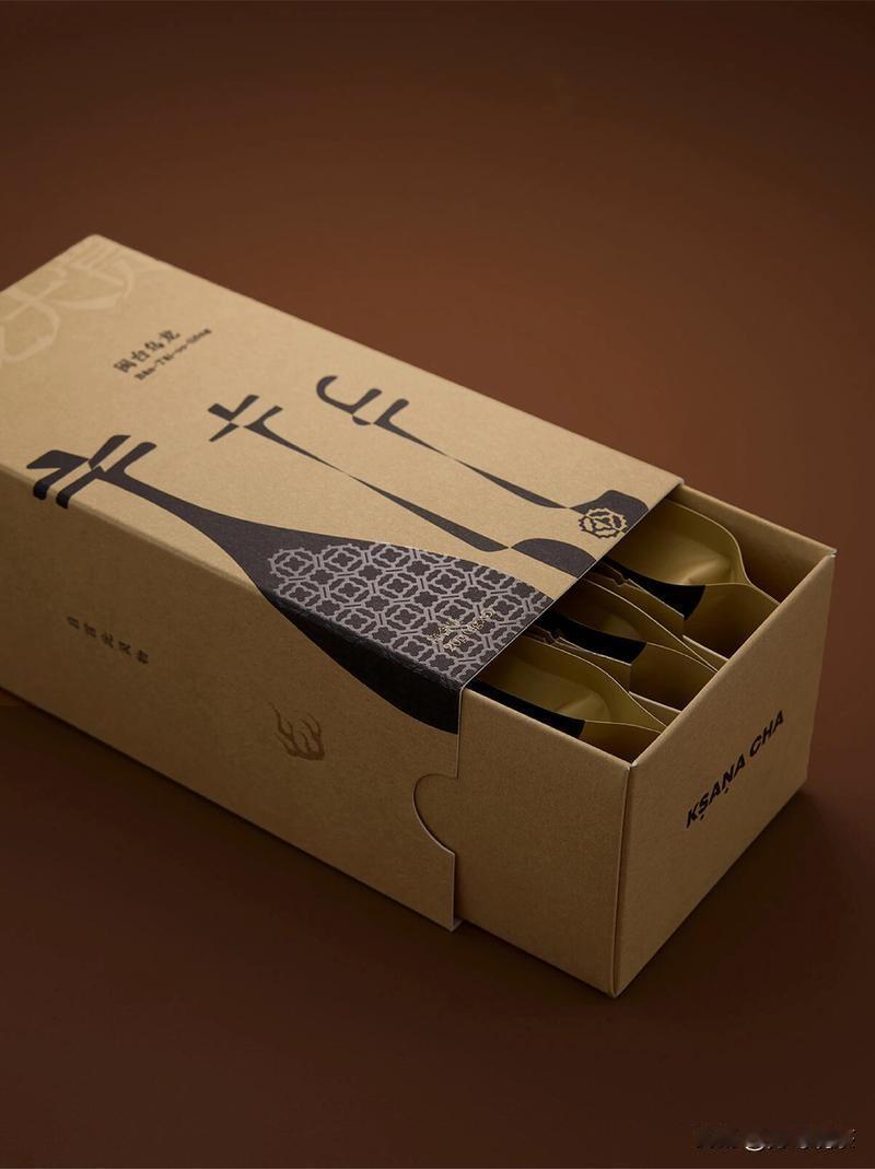 当茶不再好卖，包装、快递、餐饮、媒体……那些依附茶而生的人，现在过得怎样？

这