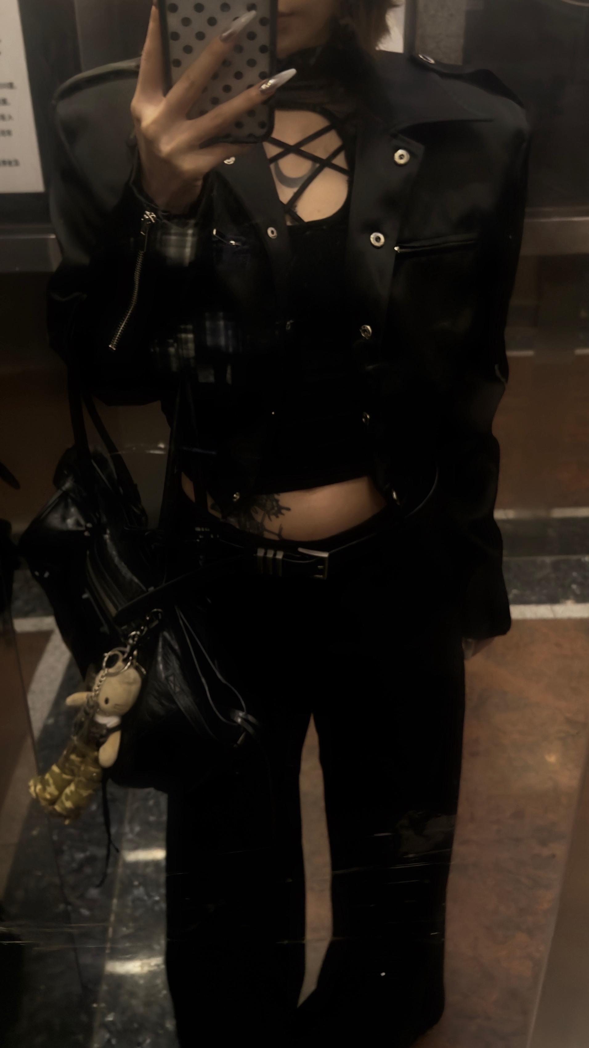 无聊才是顶级的幸福。