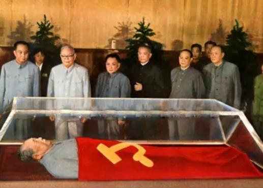 1976年毛主席离世当晚，中央秘密找到徐静求助，可以说没有她的出手，现在的我们就