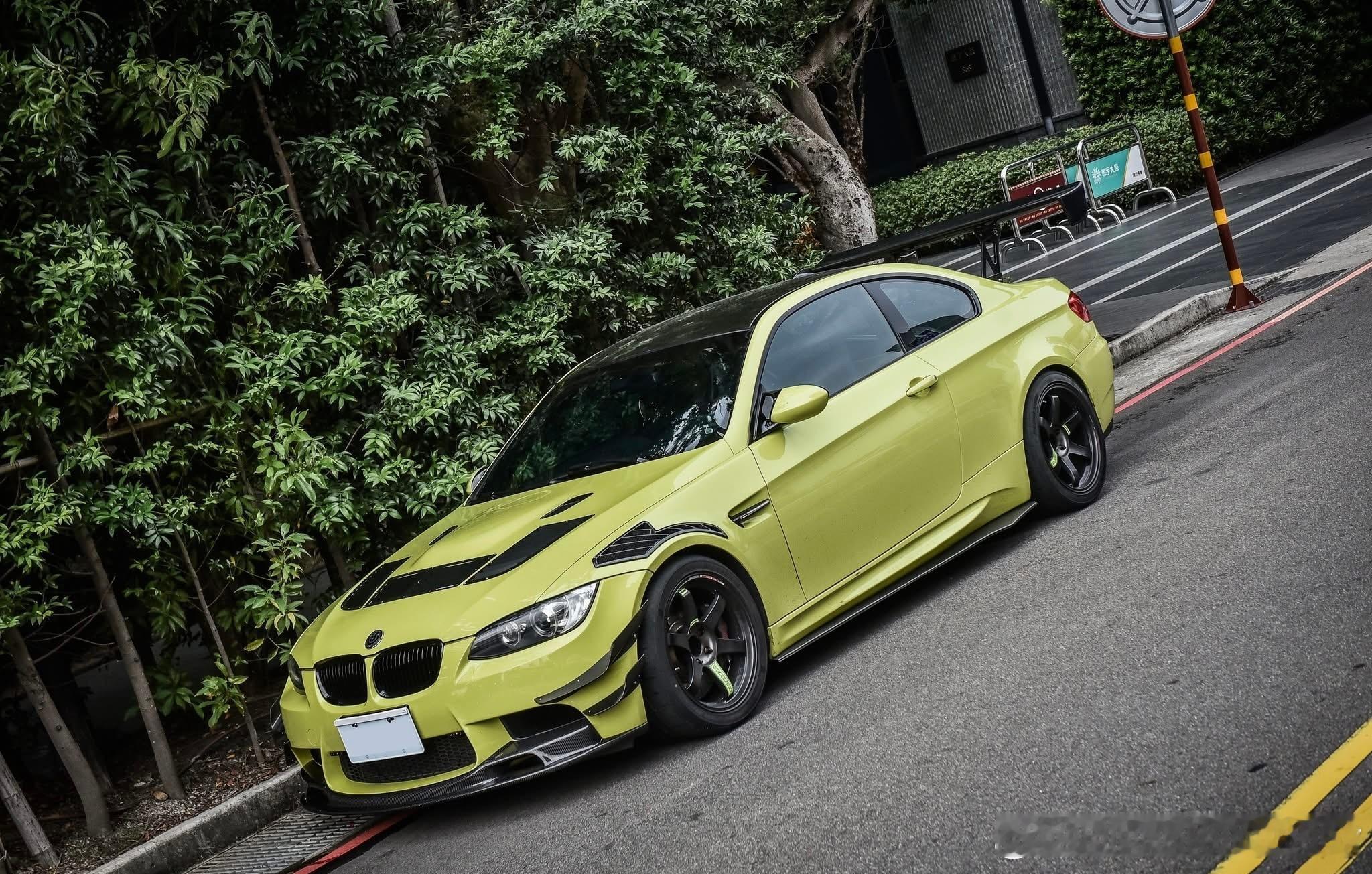 说来可笑又心寒有苦说不出，不知道跟谁说这日子过得真是狼狈 