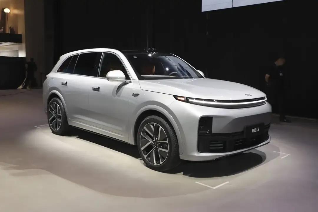 差价近10万！海狮08对比理想L7，家用SUV怎么选？

同样定位中大型家用SU