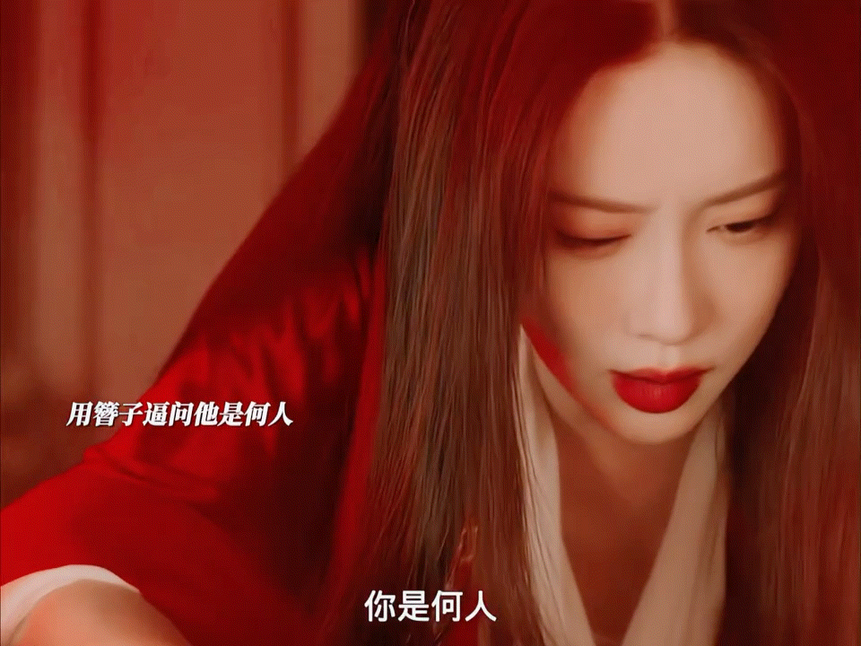 谁家cp上来就互杀啊这对抗路情侣真的绝了！开局互杀，但不过这个第一吻我可太喜欢了