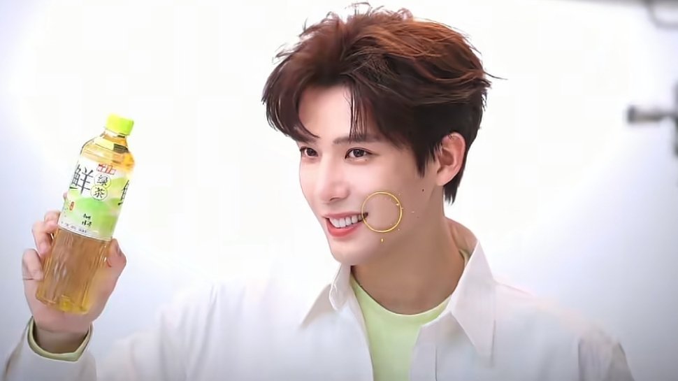 不对劲，不对劲，你真的变了还知道加个修勾耳朵～