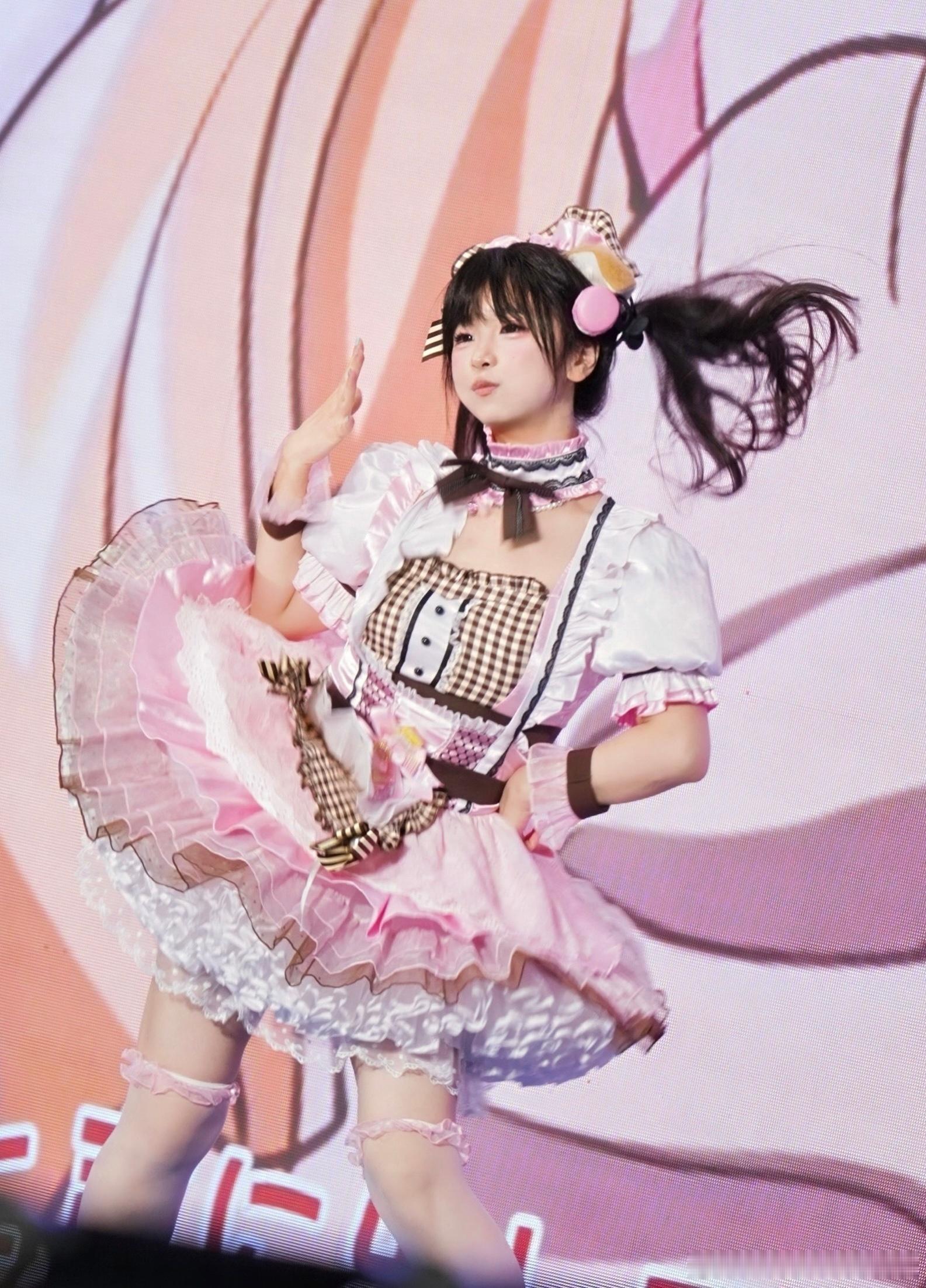 又要开始戒断了[泪]度过了非常累非常充实的好多天，和大家见面永远是我的能量补充站