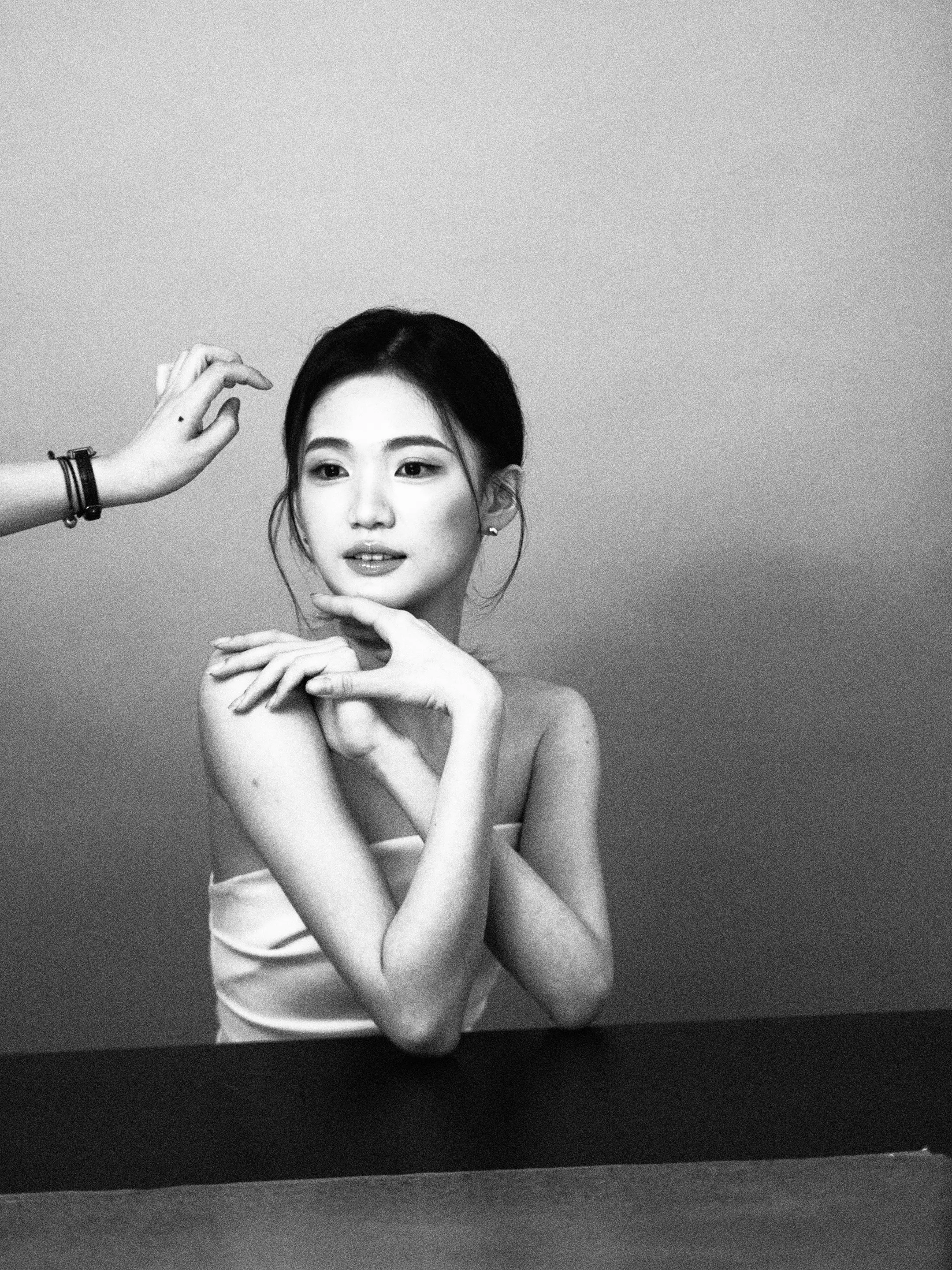 🎥。