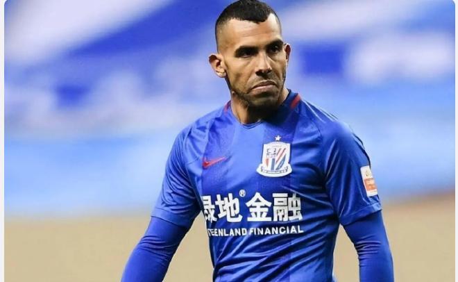 金元足球，是馅饼还是陷阱？”🤔特维斯一句“去中国踢球为钱”，炸翻足坛。中超金元