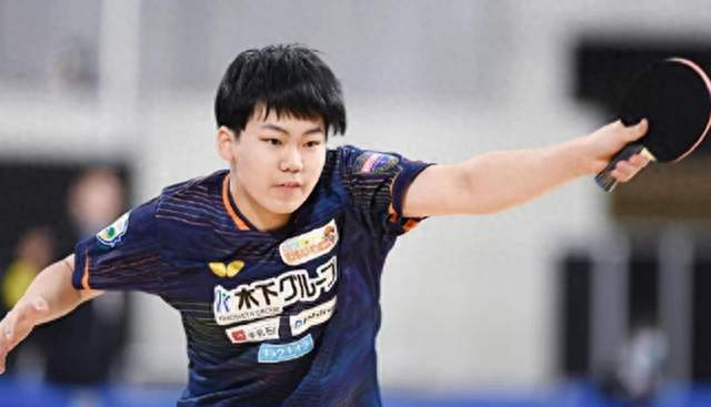 19岁松岛辉空登顶世界第一：背后站着山东姑娘，从 4 岁带到 10 岁