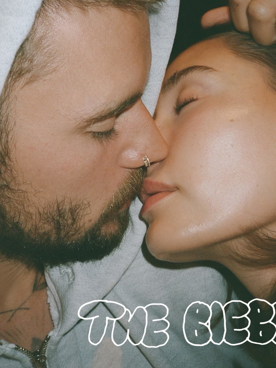 Hailey Bieber Jacks Mom and Dad 4 wyouth