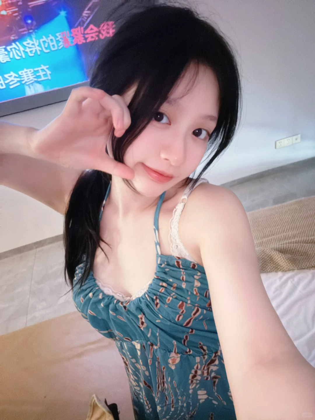 有一点点点的古早感