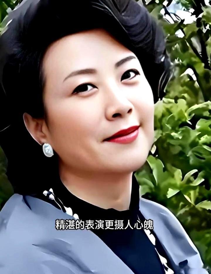 现在越来越觉得，一张好看的脸，远不如一场戳心窝子的戏来得震撼。 从《暗恋桃花源》