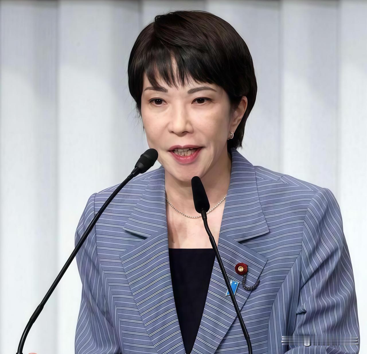 美国牵头11国抱团谈稀土，特朗普竟扬言“东方大国被镇住了”，这脑回路也就他能有！