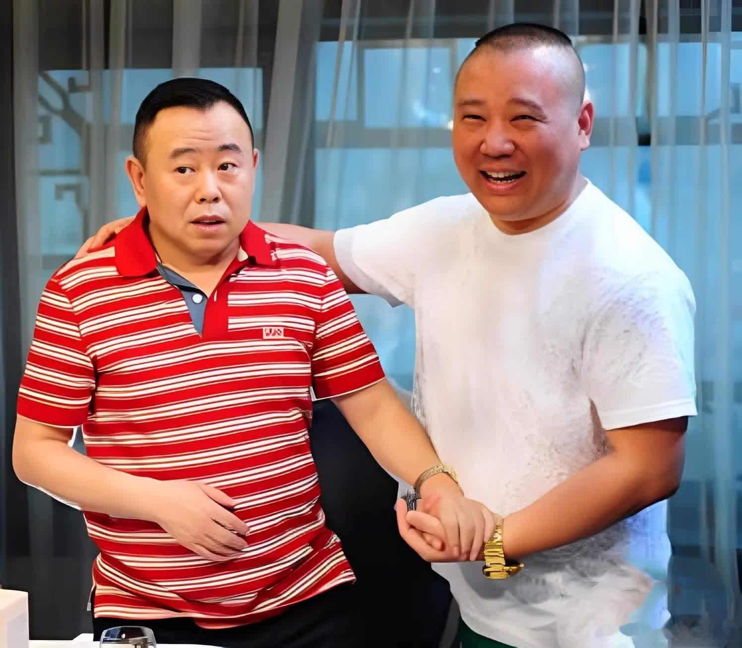 一天郭德纲给潘长江打电话说：潘哥，我最近筹拍了一部电影想让你来客串一下，您看60