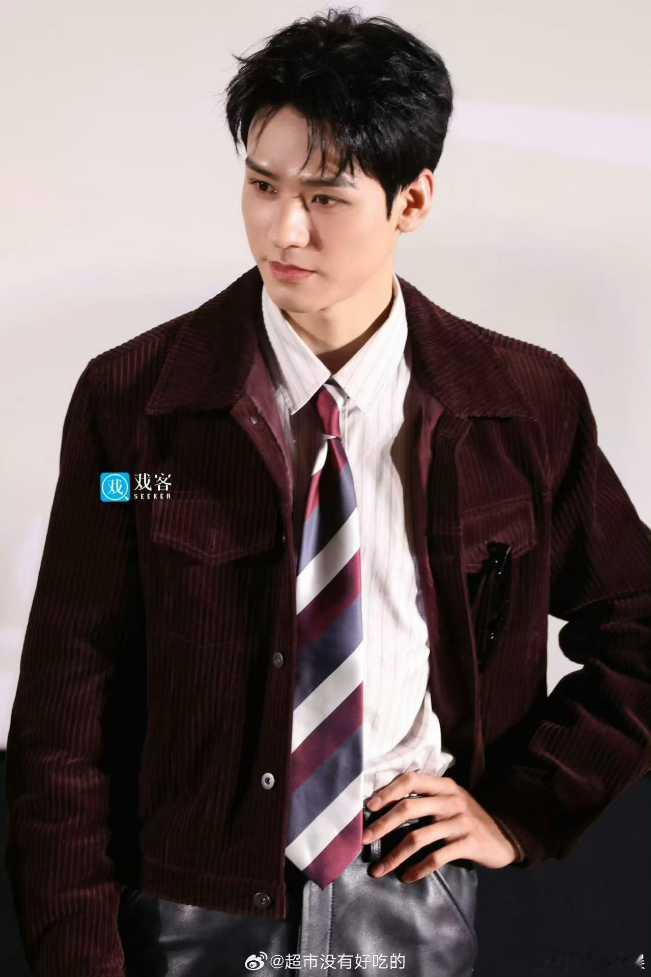 龚俊剧宣生图龚俊剧宣状态龚俊剧宣生图，状态好好，[可怜][可怜] ​​​