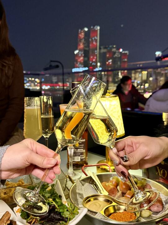 南滨路chao美夜景酒吧，氛围感拉满🥂