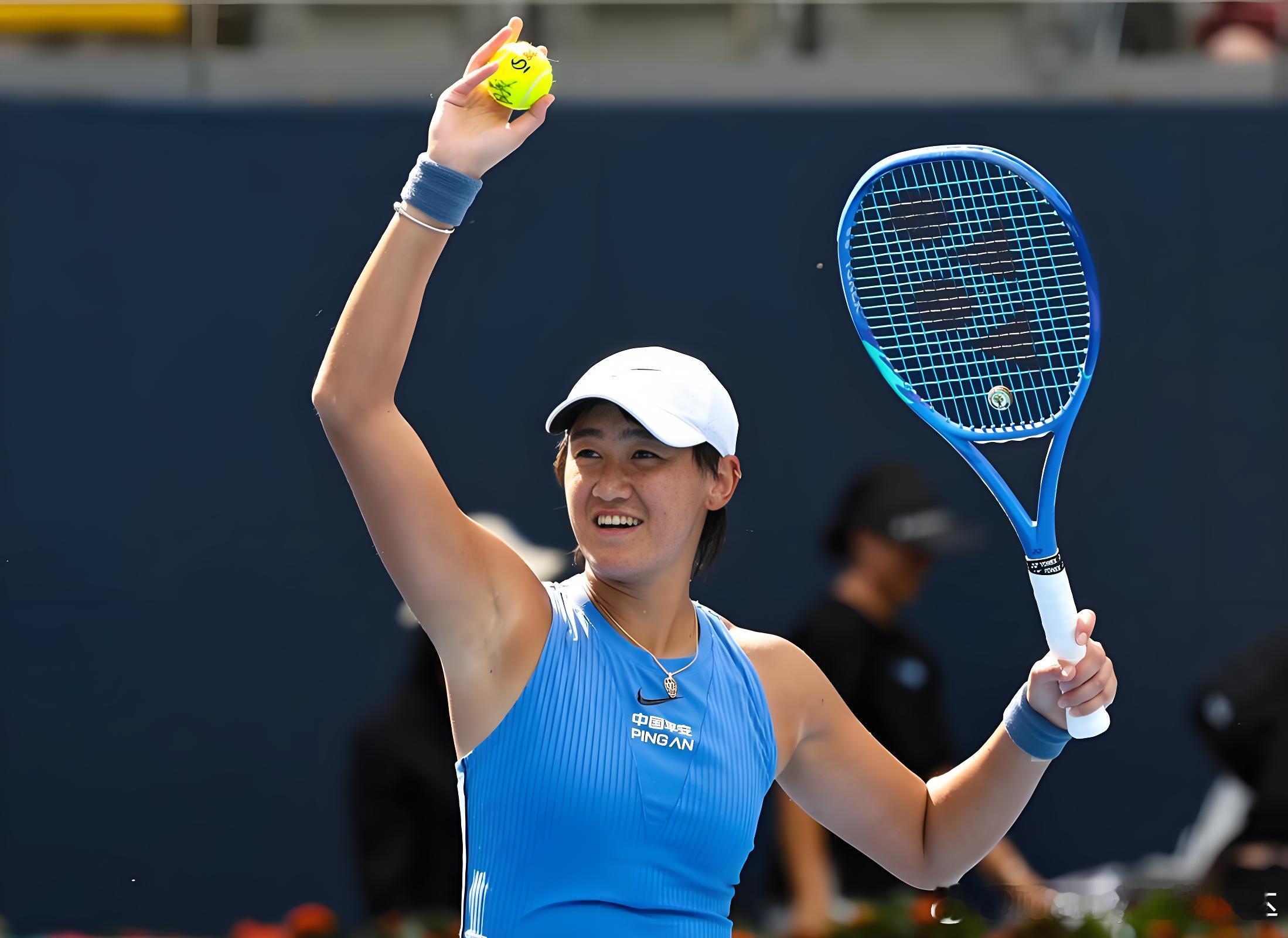 在2026年4月28日举行的湖州WTA125女子网球公开赛首轮比赛中，中国选手王