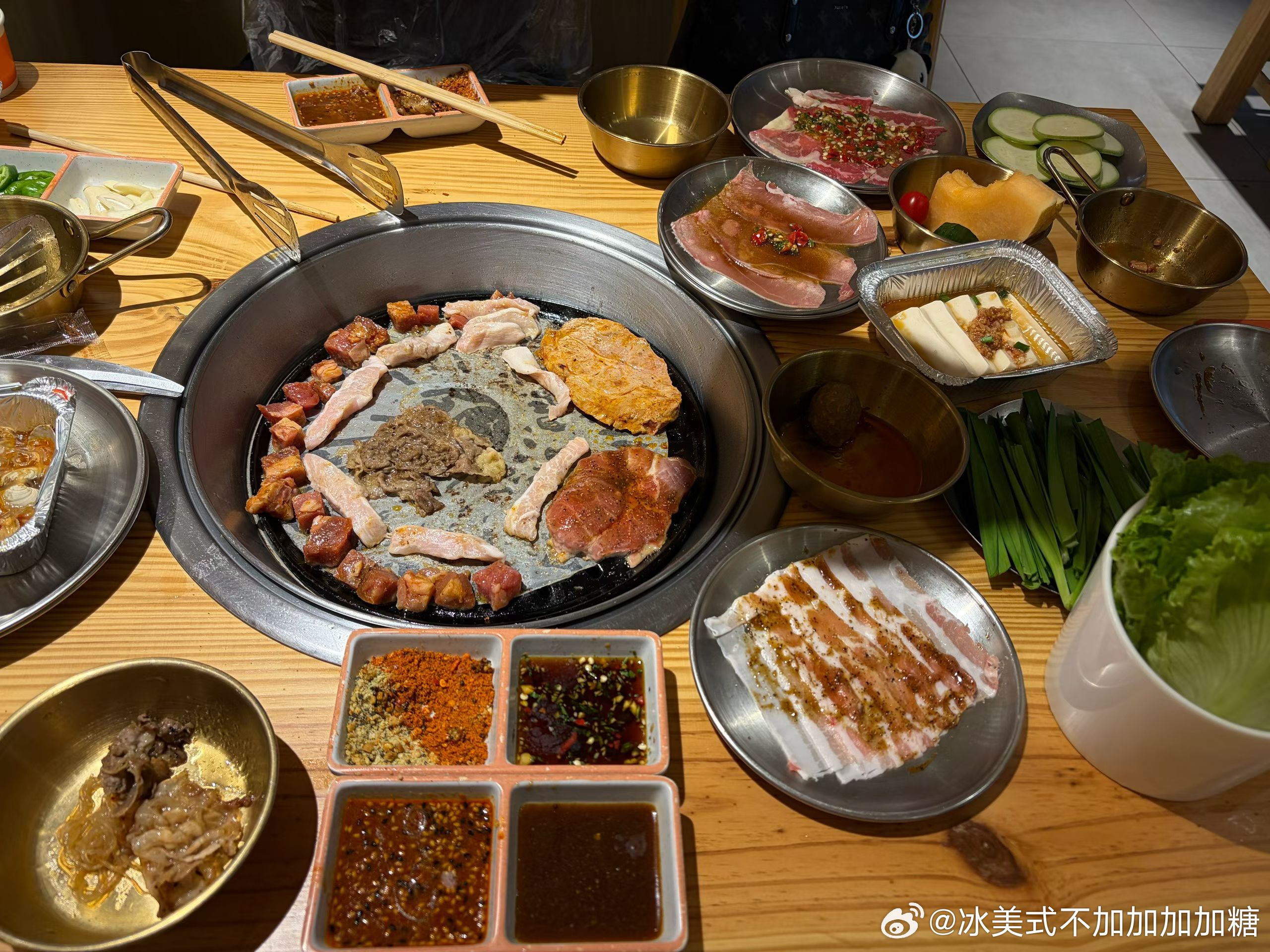深夜食堂！好吃😋 😋😋😋😋😋😋烤肉好香