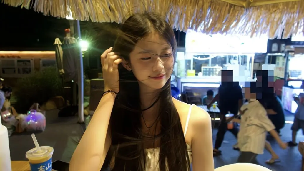 爱我要有七颗心 真心 耐心 良心 忠心 一直偏向我... （小姐姐:小饼_）