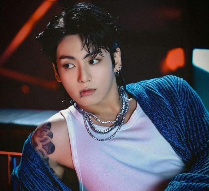 BTS田柾国大粉脱粉! 这波瓜吃得我脑子有点转不过来！疑似大粉说累了没离开，结果