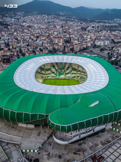 这座体育场将在下赛季举办土耳其二级足球联赛，因为布尔斯波尔昨天加冕自己为冠军并将