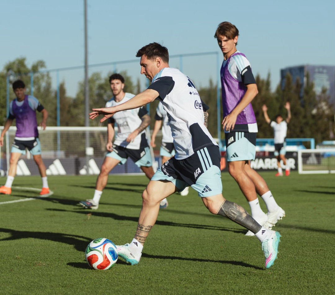 🏃🏾♂️练起来～✌💪阿根廷国家队 备战阿根廷队热身赛 🇦🇷⭐️⭐️⭐️