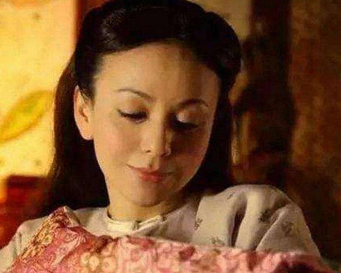 汉武帝杀伐果决，执法如山。连自己的乳母犯了错，他也下令斩首。可是，就在众人都以为