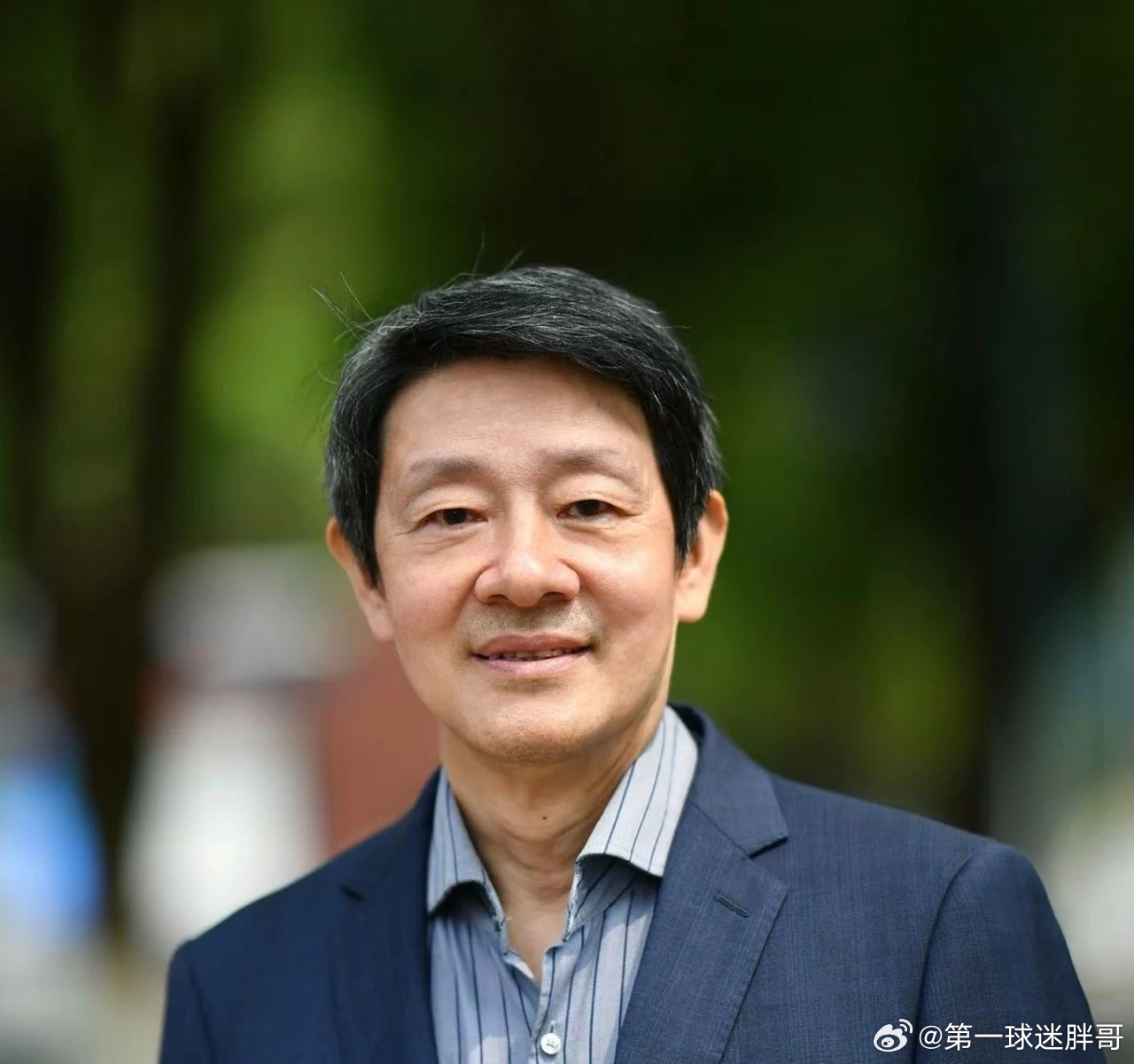 两会观察团建议不允许青少年用AI做作业 3月10日，全国人大代表、中国社会科学院