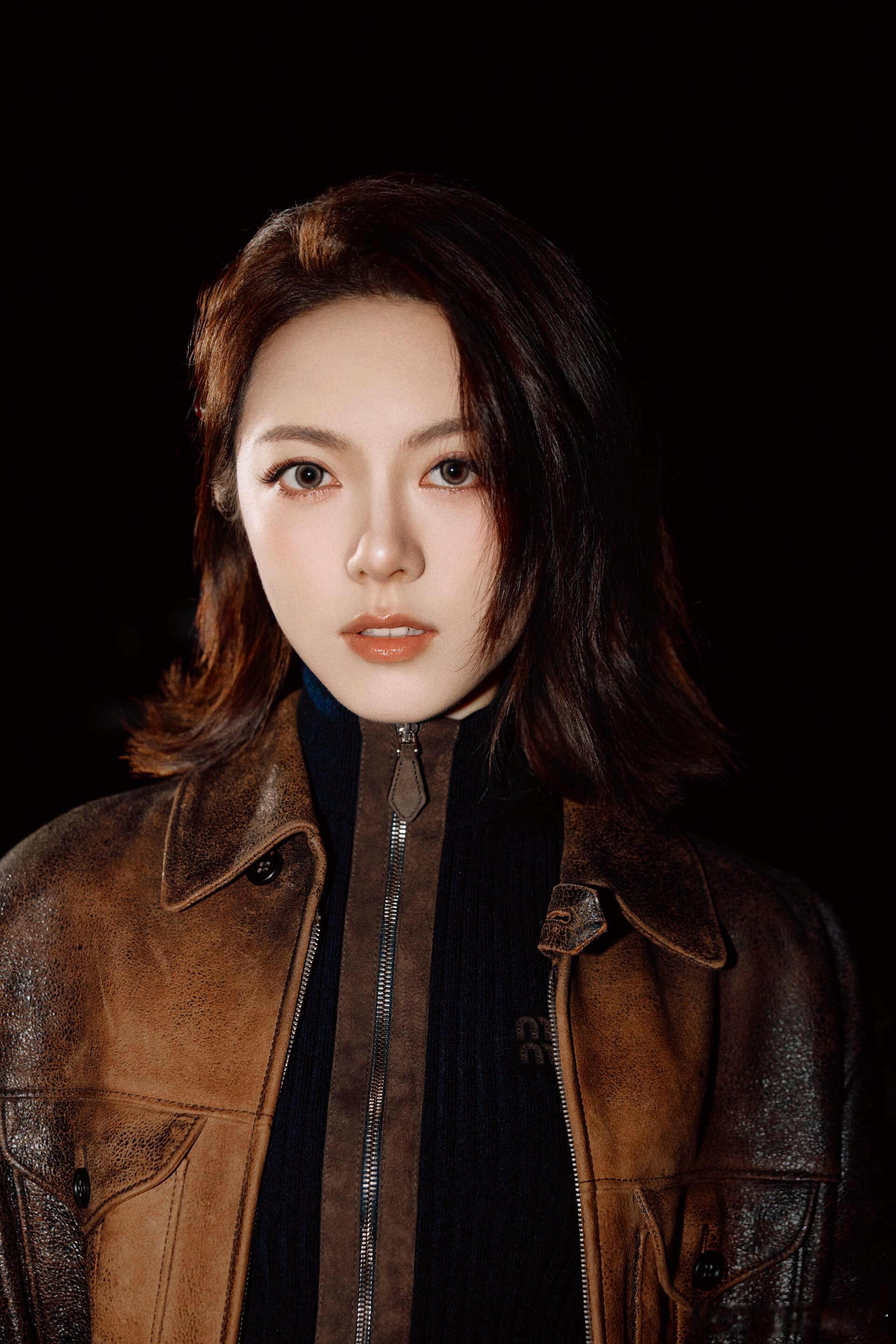 Miu Miu脸都笑烂了吧. . .赵今麦 刘浩存 张元英 Ella Gross