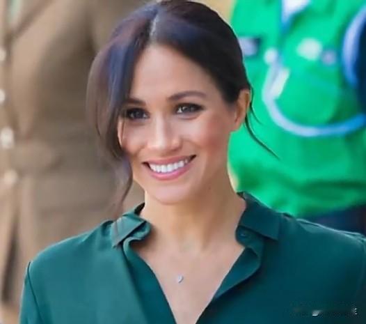 梅根·马克尔被加拿大《多伦多星报》评为“2025年度最令人失望名人”，该报评论称