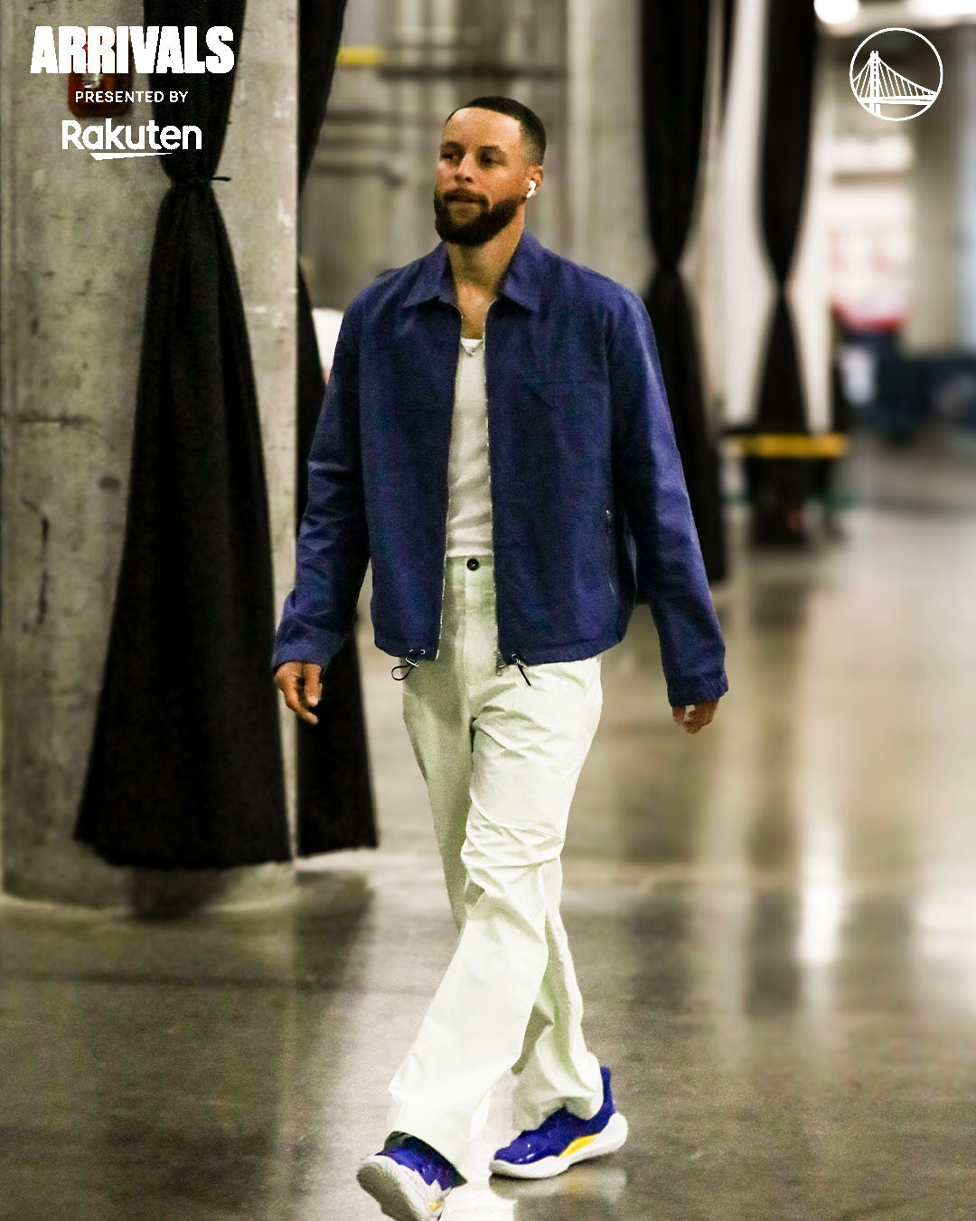 嘴哥还是喜欢大的[doge]#金州勇士[超话]##勇士vs热火# ​​​