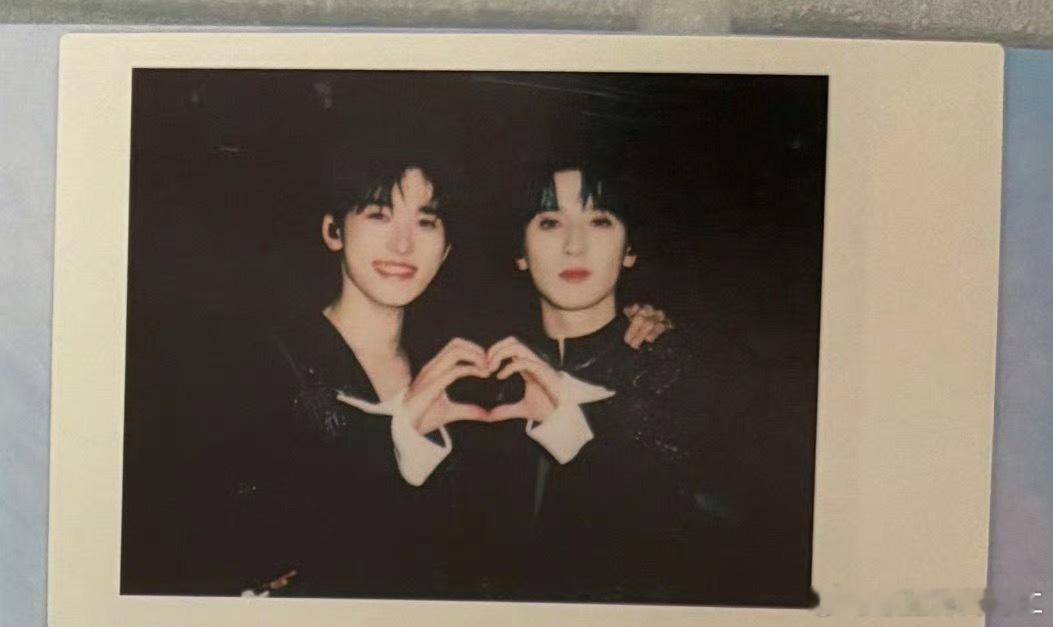 哎哟喂这个红楼梦组 ​​​