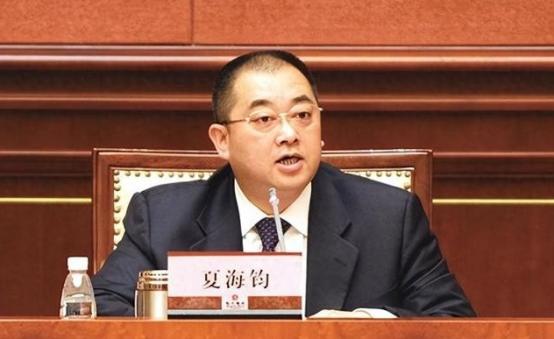 “藏到美国也没用！”刚被曝在加州躲了四个月的恒大前总裁夏海钧，彻底笑不出来了，香