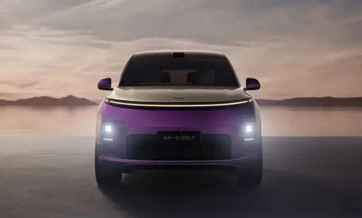 【全新一代理想L9 Livis实车图 将于北京车展发布】4月20日，理想汽车CE