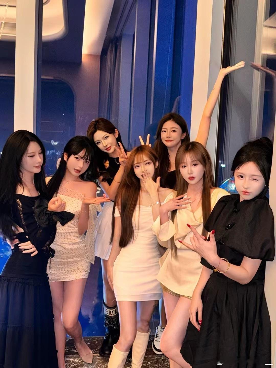 小提提生日快乐 猜猜我送的什么 [哇] ​​​