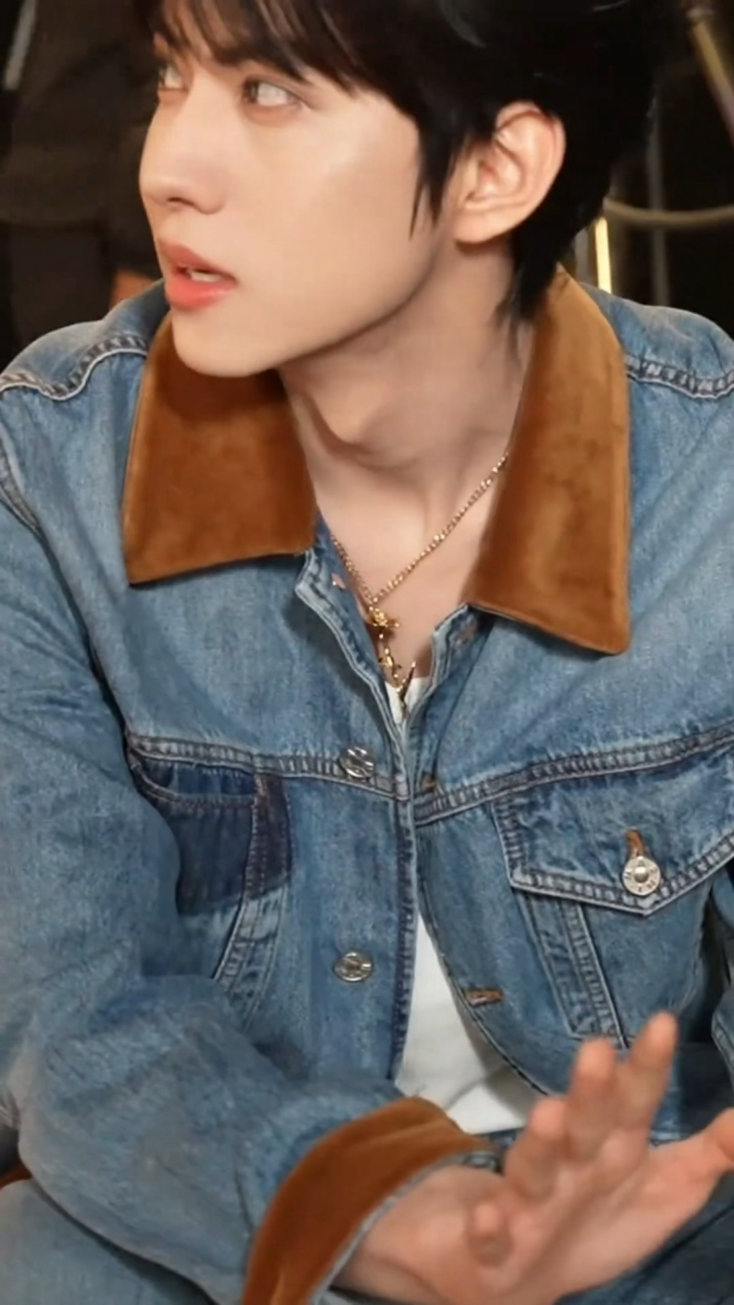 真的回眸一笑百媚生🥺 