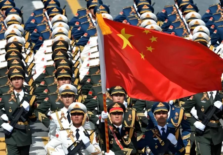 现在很多西方国家包括美国，都在思考一个问题：中国人民解放军到底能打多强，战斗力怎