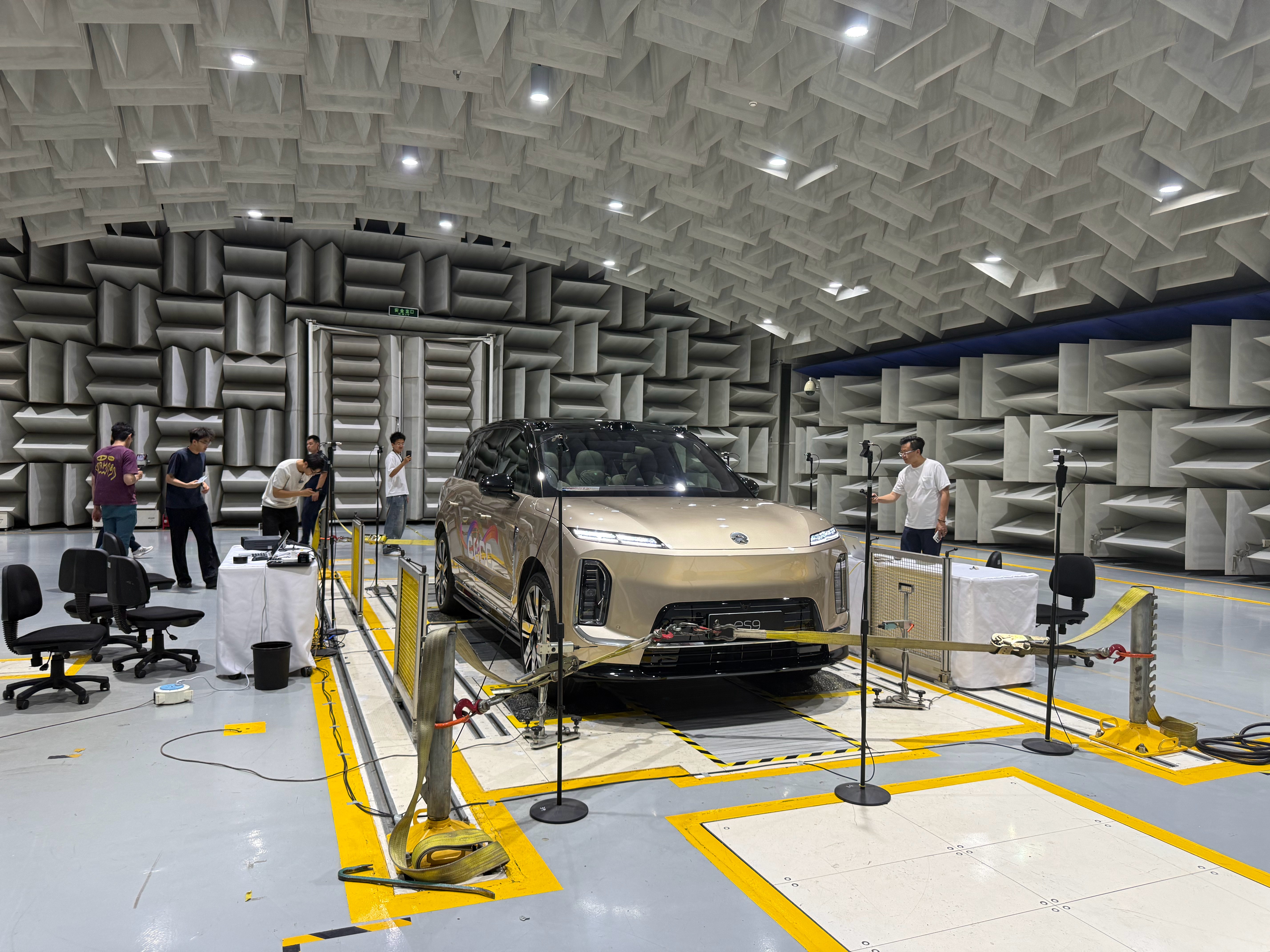 蔚来 ES9 发布会宣传了多个「技术之最」，其中哪些是真正顶尖的产品力，哪些只是
