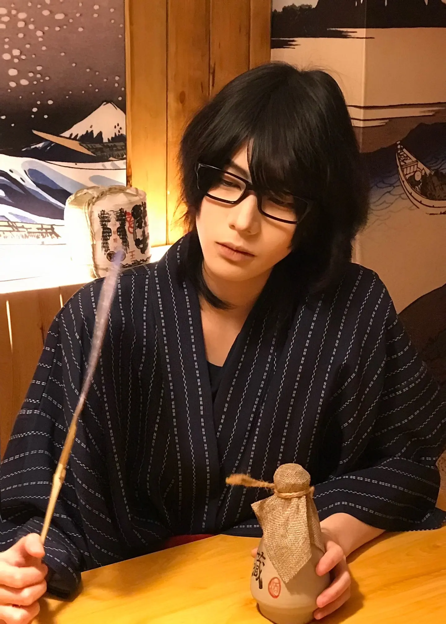 你的脚也有小小的鸡眼。日系少年感