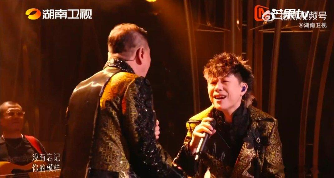 胡彦斌说跟着韩磊走歌手2026 实力前辈强强过招！胡彦斌韩磊《走四方》，律动编排