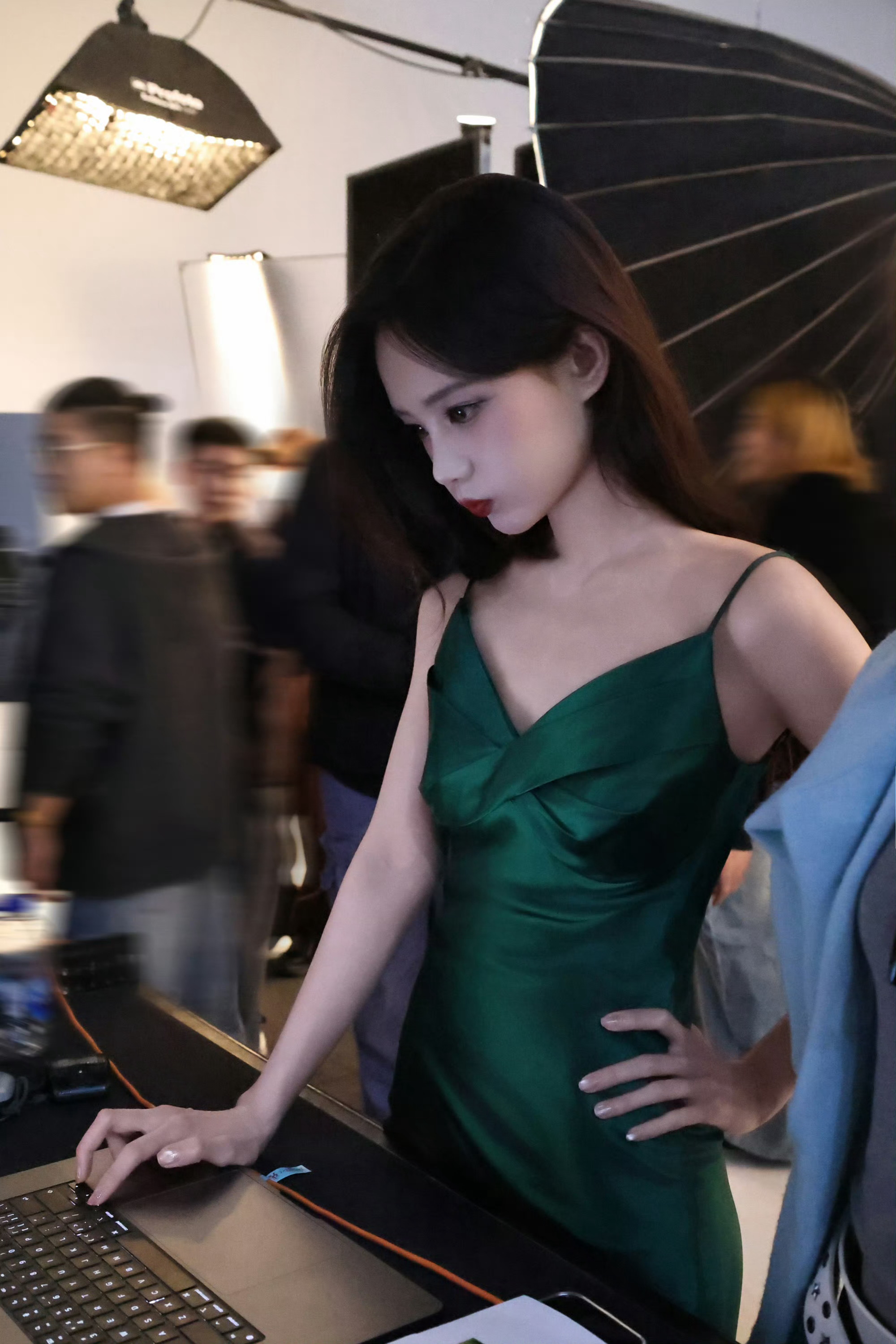 李一桐李一桐李一桐