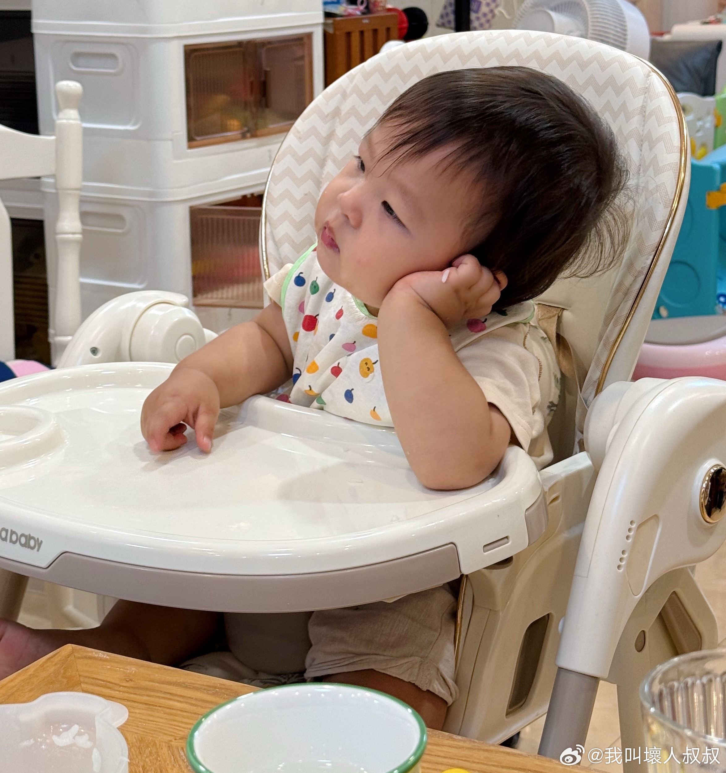肥仔是有点搞笑细胞的萌娃养成记