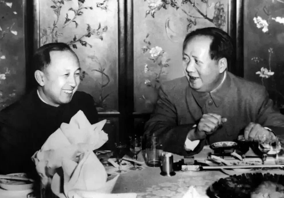 【对伟人的态度，代表的是趋势】    钱学森说：中国丢掉了伟人思想，丢掉了公有制