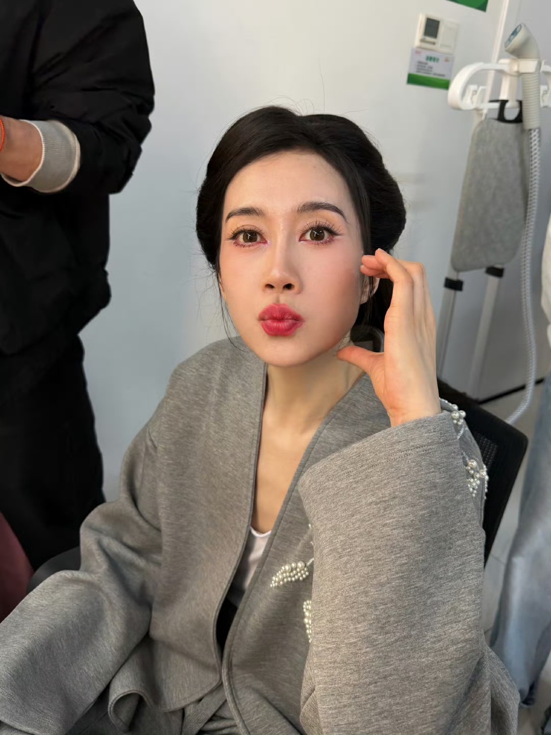 温峥嵘 二重唱温峥嵘对战代斯这组也太真实了！温峥嵘的舞台莫名有种二重唱的感觉，直