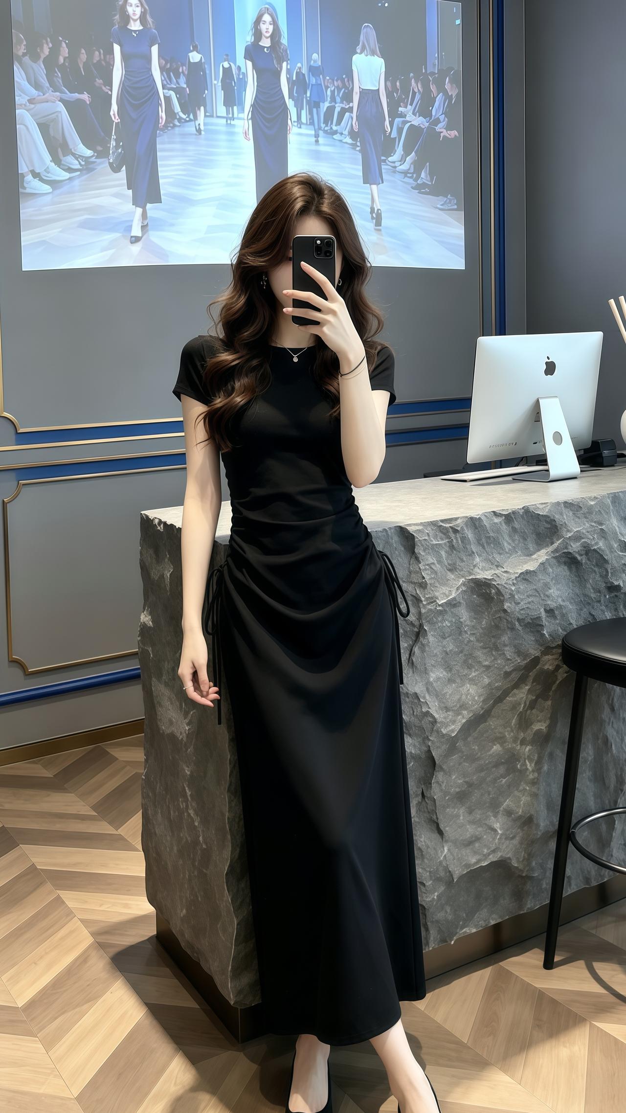 显瘦又高级的连衣裙 设计感连衣裙 黑色长裙穿搭灵感 穿搭高级感穿搭