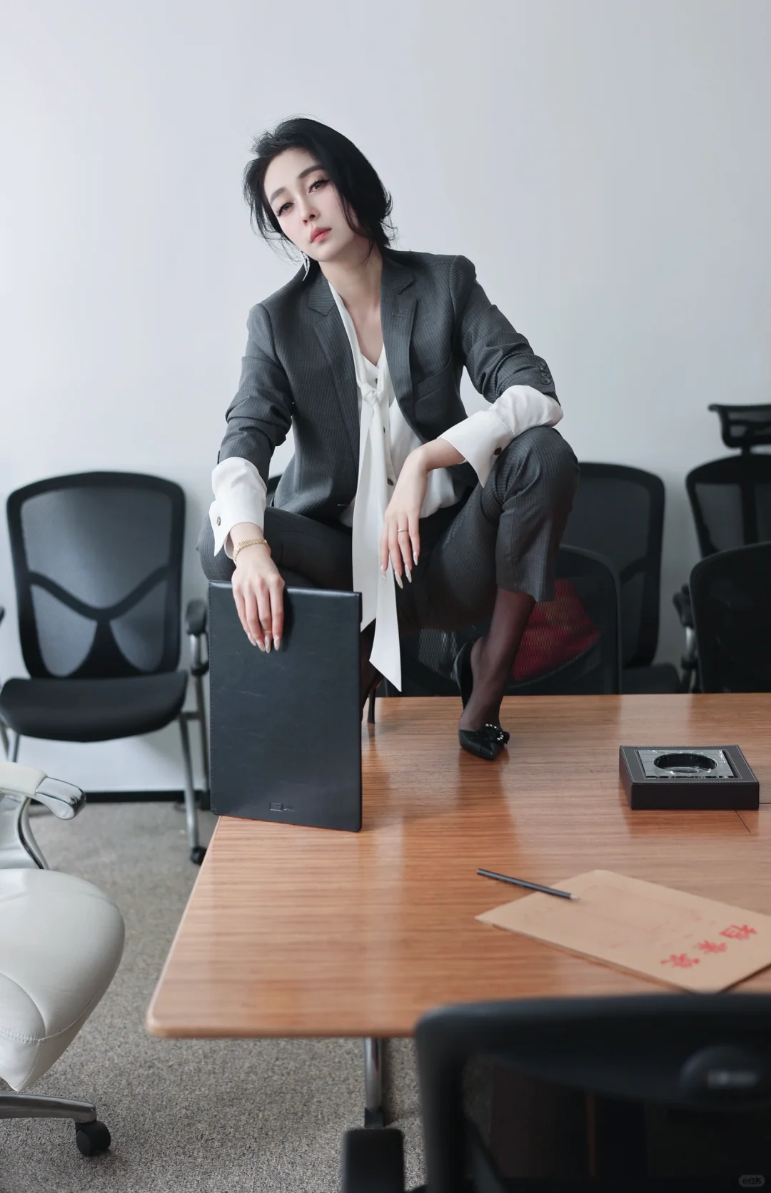 office lady✉️