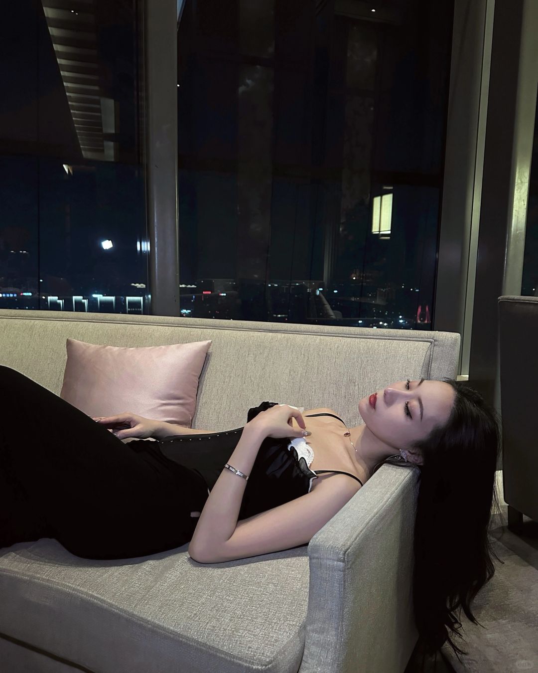 我们不是笼与鸟