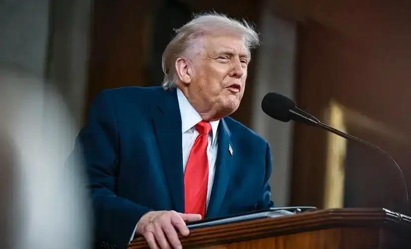 伊朗的援助到了！
特朗普马上改策略，他知道：再这样下去，中国将不战而胜。

在刚