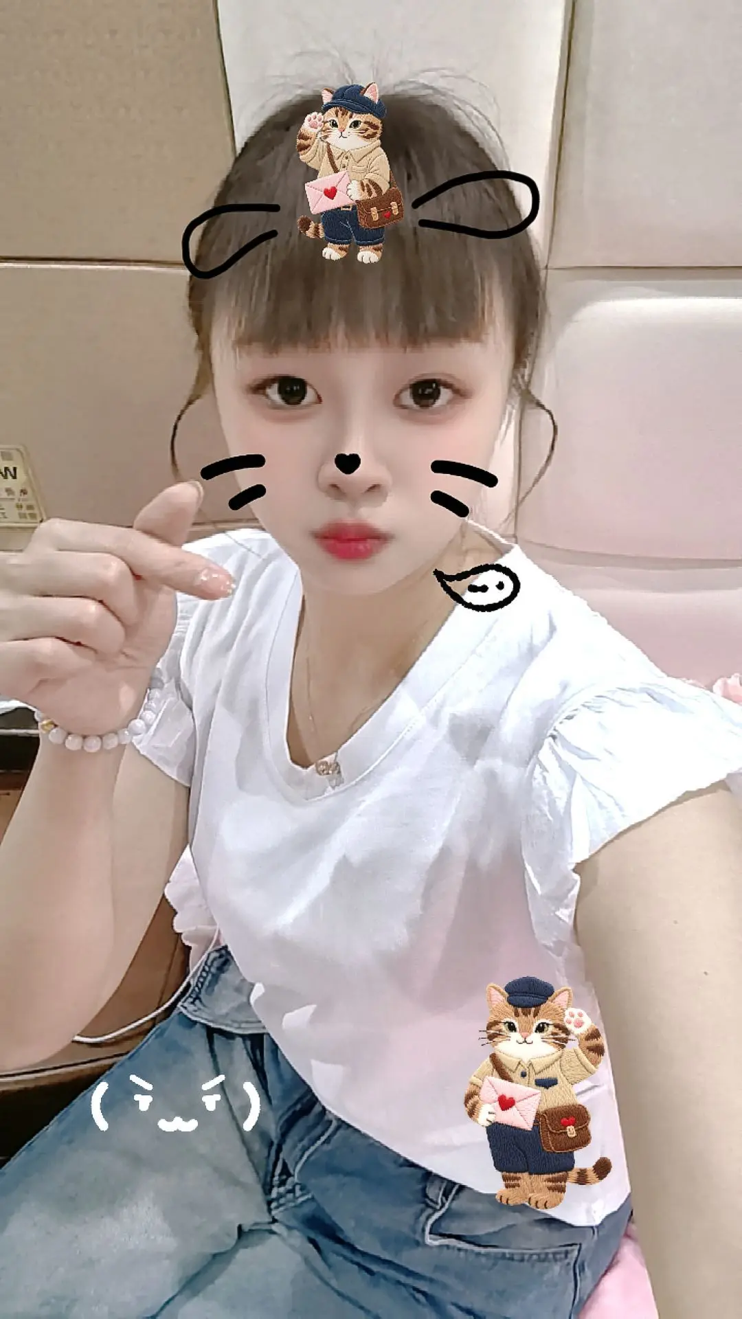 看清一个人的时候，最想扇的是自己的脸…”